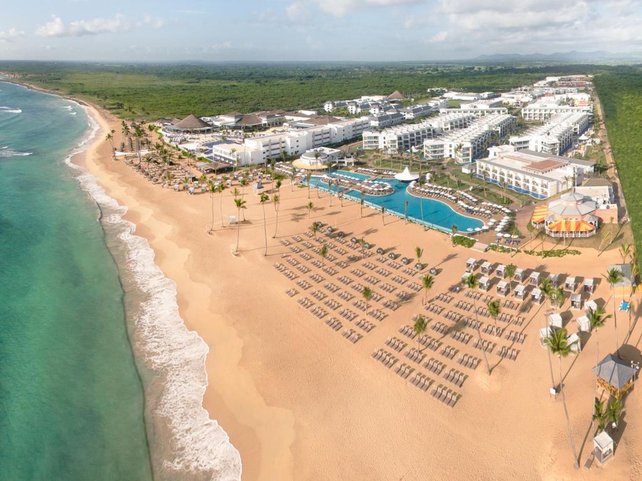 Nickelodeon Hotels & Resorts Punta Cana Exterior foto Aerial view of the resort